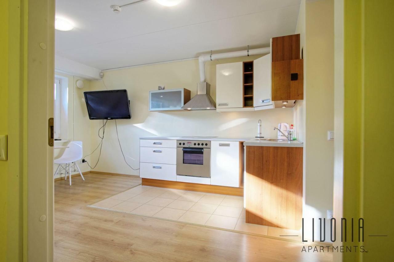 Sunny Studio With Parking, Self-Check-In & Wi-Fi Tallinn Luaran gambar