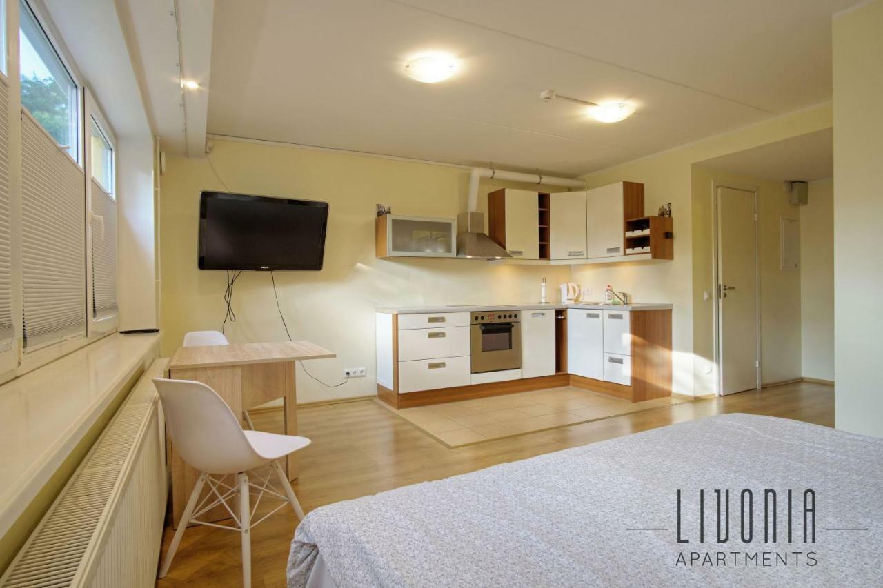 Sunny Studio With Parking, Self-Check-In & Wi-Fi Tallinn Luaran gambar