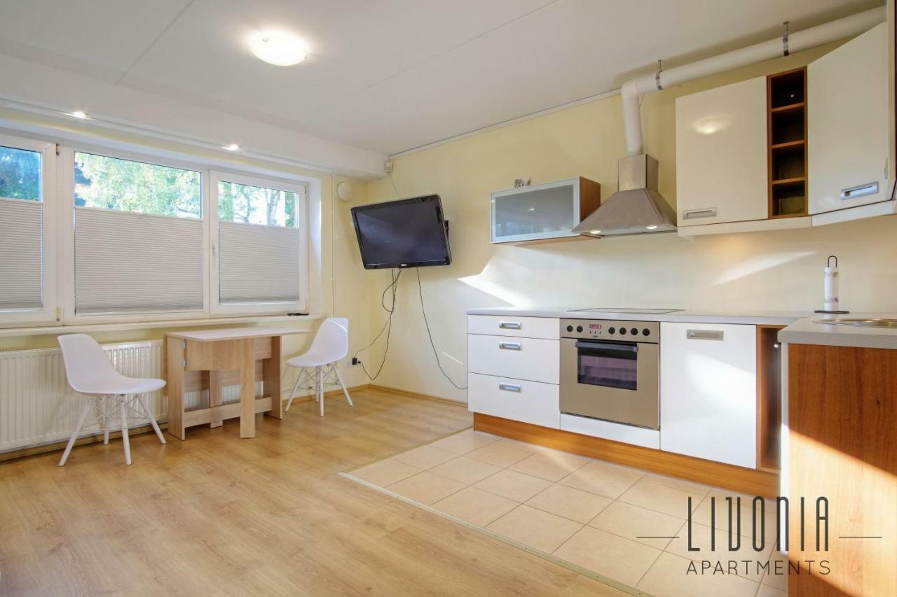 Sunny Studio With Parking, Self-Check-In & Wi-Fi Tallinn Luaran gambar